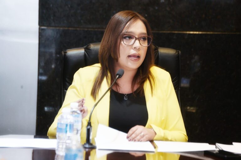 Con Esteban, Durango es competitivo, con oportunidades y empleos dignos: Cindy González