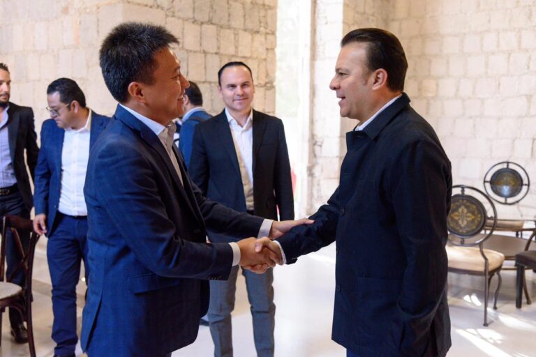 Confirma Esteban intención de empresas chinas para invertir en Durango capital