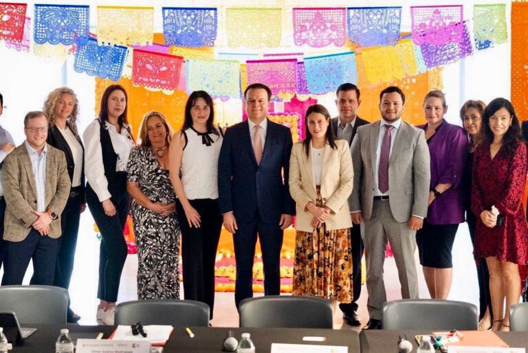 Busca Esteban nuevas oportunidades de inversión; presenta ventajas competitivas de Durango ante empresarios de Florida, EE.UU.