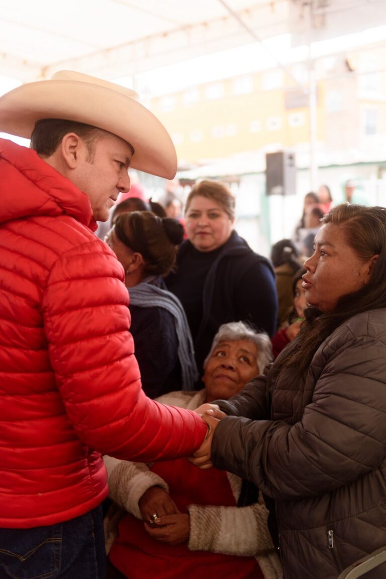 Esteban nos escucha y en poco tiempo ha hecho mucho por Pueblo Nuevo: habitantes