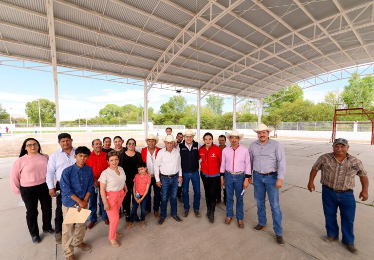 OBRAS Y MEJORES SERVICIOS DE SALUD, PARA EL MUNICIPIO DE EL ORO..