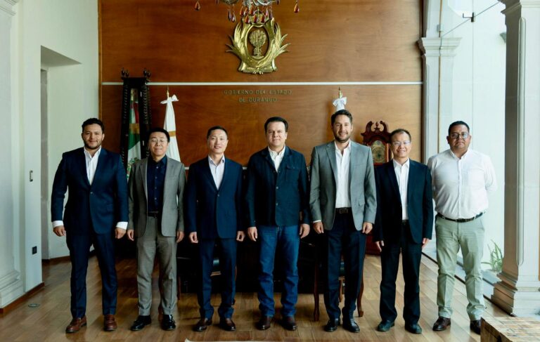 Cada vez más corporativos interesados en Durango; se reúne Esteban con directivos de consorcios asiáticos