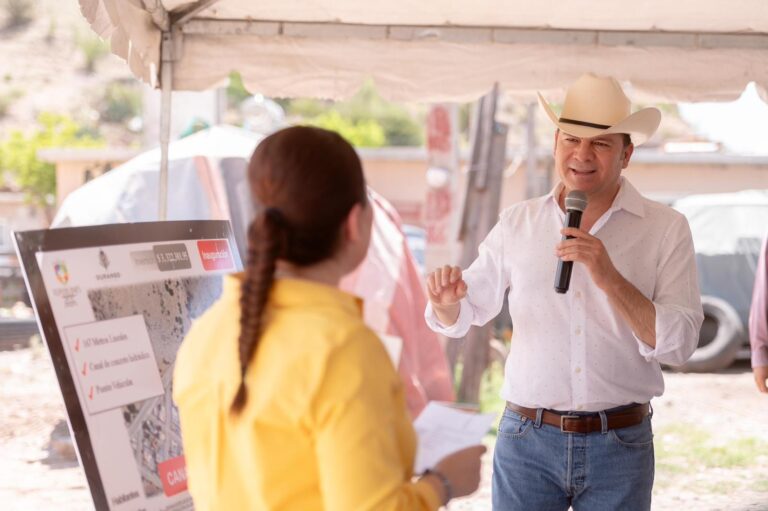 Pasaron varios gobiernos sin hacer obras necesarias en Tepehuanes; ahora Esteban les cumple