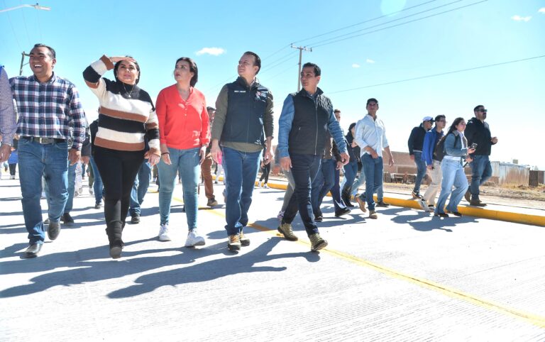Juntos Esteban y Toño hacen que renazca la capital con más calles pavimentadas