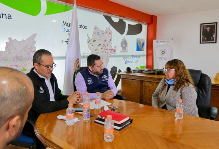 Con el apoyo del Gobernador, Marisol y Toño, familias de Fidel Velázquez avanzan en su recuperación