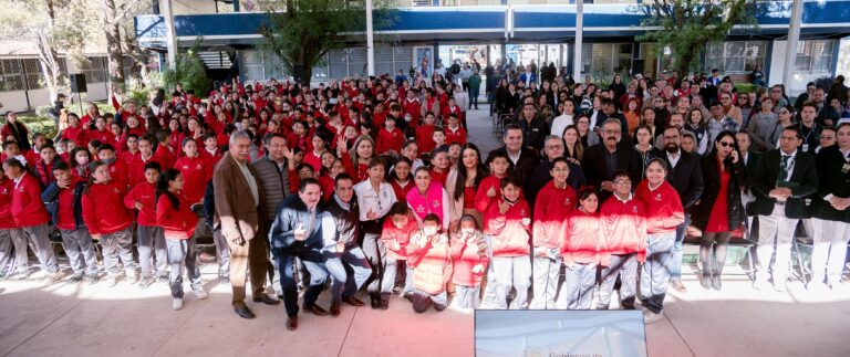 Marisol y Toño arrancan en Durango la estrategia nacional “Vive Saludable, Vive Feliz”