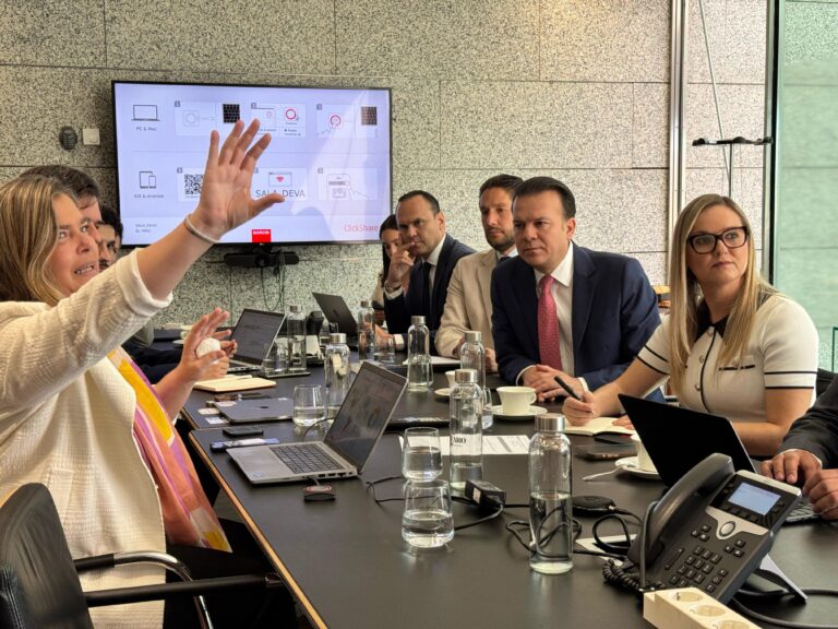 Esteban Villegas consolida alianzas estratégicas en Madrid para el desarrollo integral de Durango