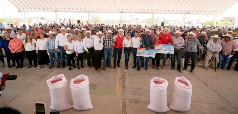 Esteban fortalece al campo de Simón Bolívar con semilla de calidad y apoyo a 200 productores