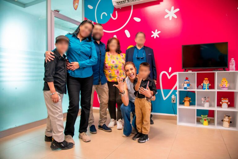 42 menores ya tienen una familia gracias al programa de adopción que impulsa Marisol Rosso desde el DIF Estatal
