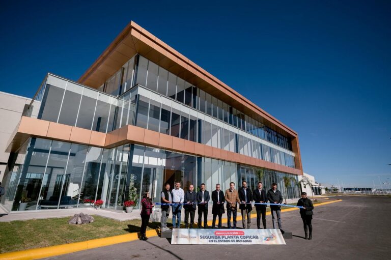 Gobernador Esteban inaugura nueva planta de Coficab II en CLID; anuncia expansión y llegarán a 2 mil empleos