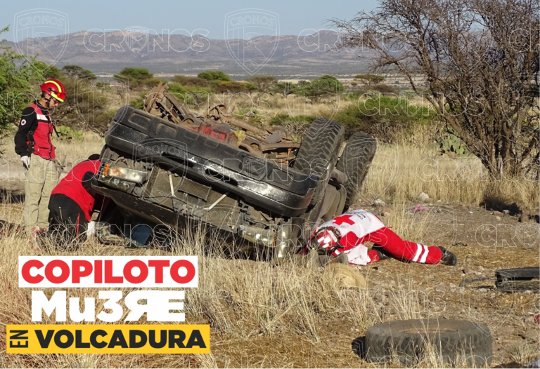 VOLCADURA DEJA UN HOMBRE MUERTO