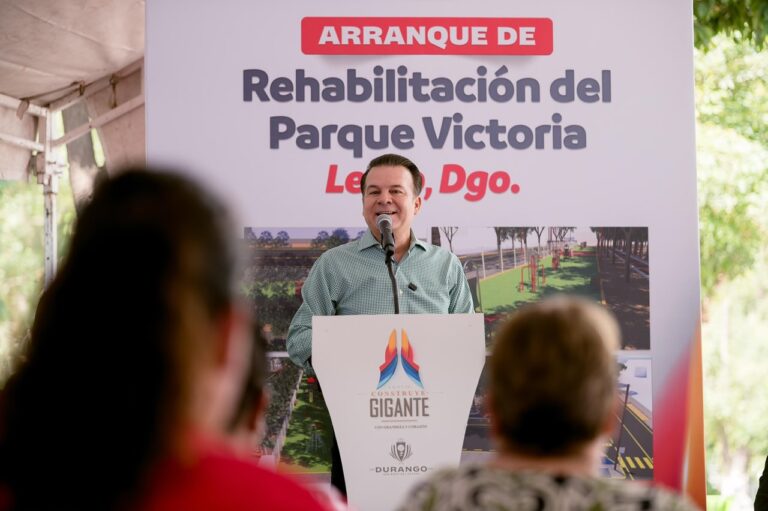 Inicia renovación del Parque Victoria en Lerdo; familias contarán con nueva cancha, juegos infantiles, bancas y espacios iluminados para convivir