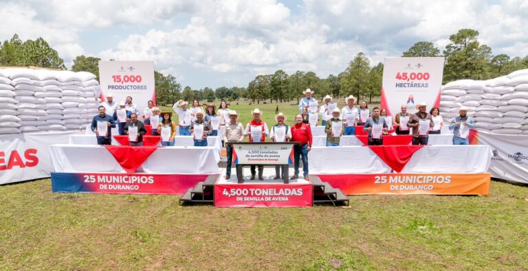 Productores lo pidieron; el Gobierno del Estado escuchó y hoy entrega semilla para sembrar 45 mil hectáreas en Durango